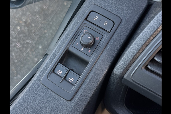 Volkswagen Transporter 2.0 TDI L1H1 Highline | NL-auto | Led | Leder | Navi | Adapt. Cruisec.