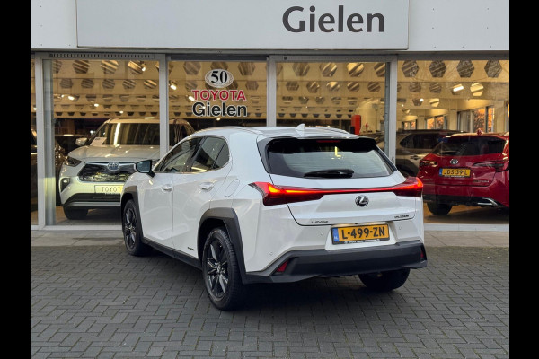Lexus UX 250h Business Line Plus | Stoel + Stuurverwarming, Apple CarPlay/Android Auto, 17 inch, Keyless, Parkeercamera, Adaptive cruise