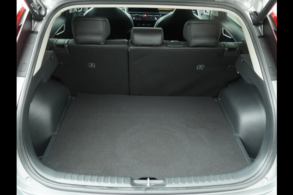 Kia Niro EV DynamicPlusLine 64.8 kWh Automaat - Climate Control - LED - Stoel/Stuurverwarming - Leder - Navigatie - Adaptief Cruise Control - Fabrieksgarantie Tot 2031