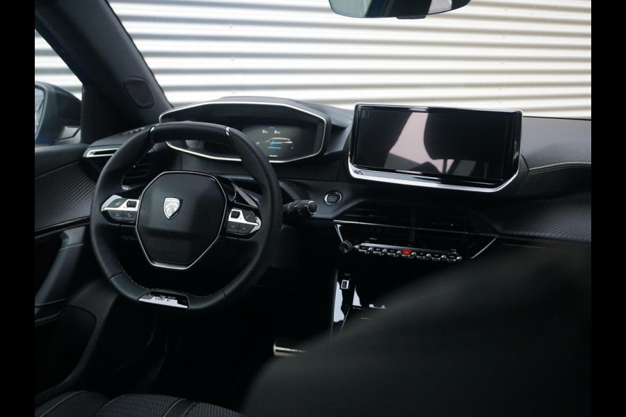 Peugeot e-2008 EV GT 54 kWh Camera pakket | 4 Seizoensbanden