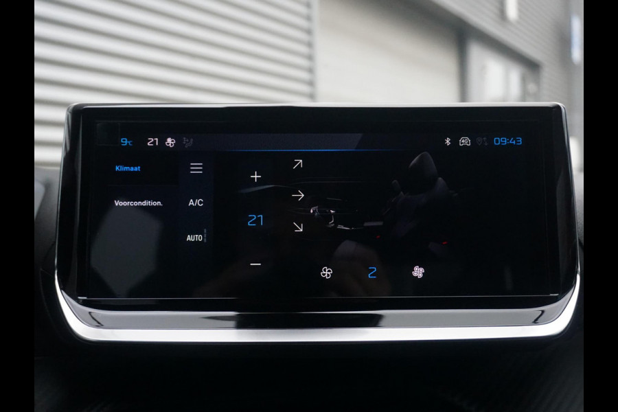 Peugeot e-2008 EV GT 54 kWh Camera pakket | 4 Seizoensbanden