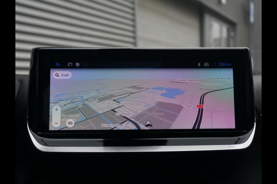 Peugeot e-2008 EV GT 54 kWh Camera pakket | 4 Seizoensbanden