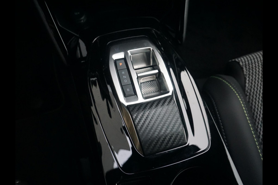 Peugeot e-2008 EV GT 54 kWh Camera pakket | 4 Seizoensbanden