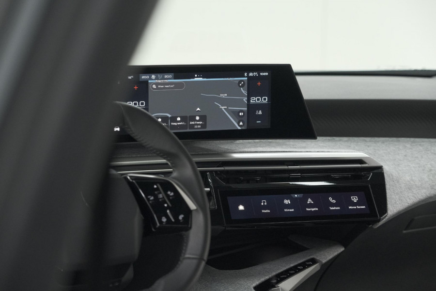 Peugeot 5008 Hybrid 136 e-DCS6 Allure | 7 Zitplaatsen | Camera | Stoelverwarming | Panoramic Navigation pack