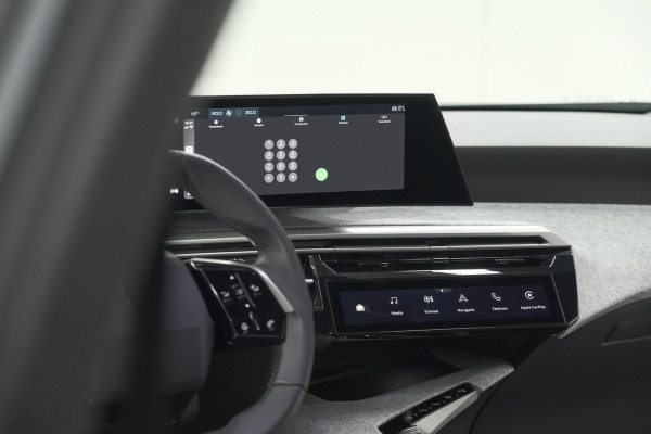 Peugeot 5008 Hybrid 136 e-DCS6 Allure | 7 Zitplaatsen | Camera | Stoelverwarming | Panoramic Navigation pack