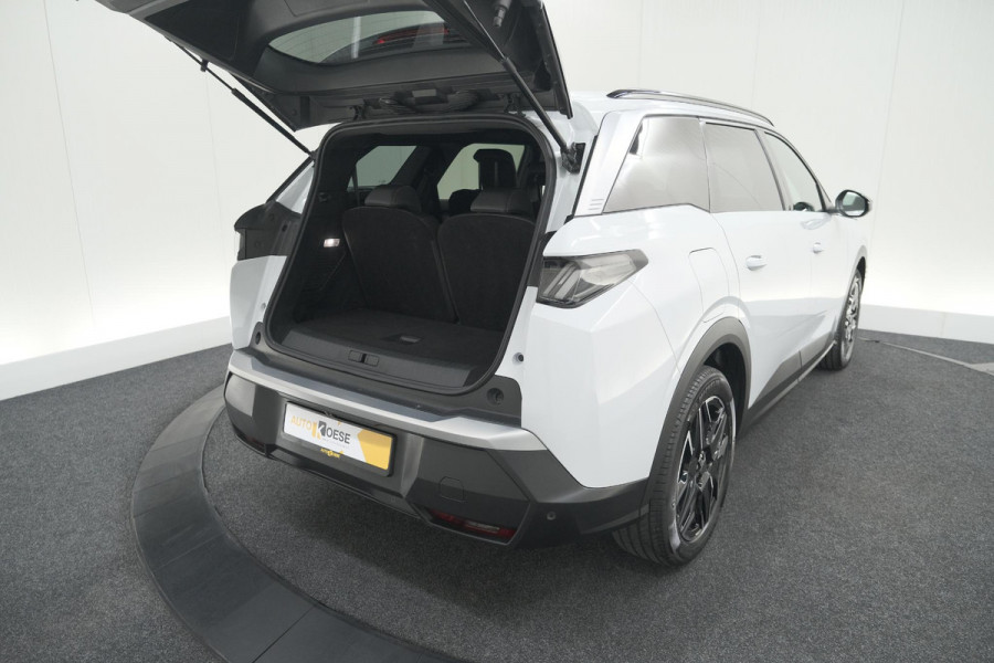 Peugeot 5008 Hybrid 136 e-DCS6 Allure | 7 Zitplaatsen | Camera | Stoelverwarming | Panoramic Navigation pack
