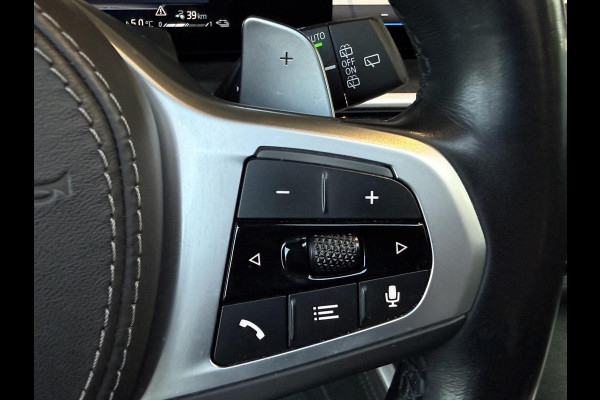 BMW X5 xDrive50e M SPORT PRO | PANORAMA | HARMAN KARDON | TREKHAAK | M STOELEN | ICONIC GLOW |