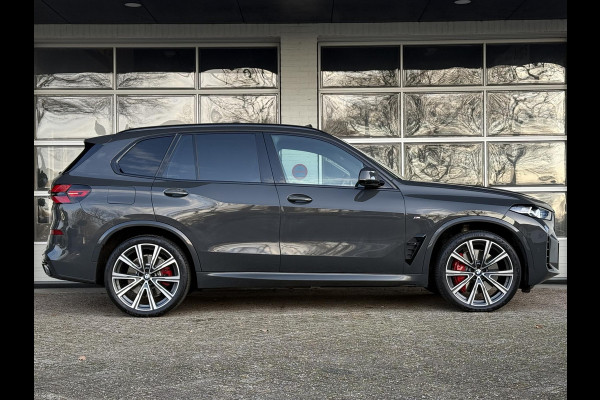 BMW X5 xDrive50e M SPORT PRO | PANORAMA | HARMAN KARDON | TREKHAAK | M STOELEN | ICONIC GLOW |