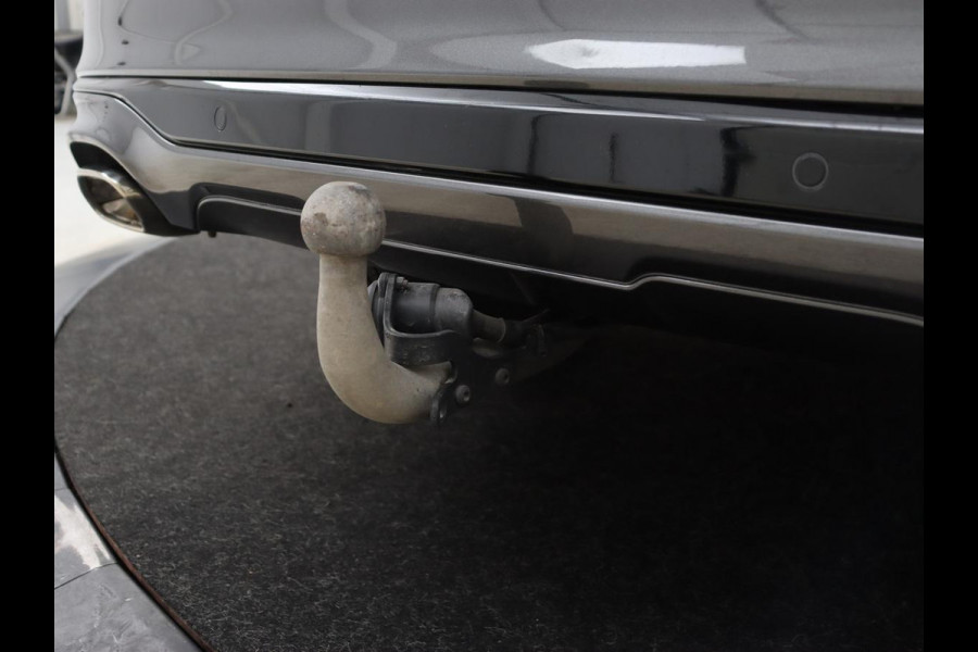 Ford Kuga 2.5 PHEV ST-Line