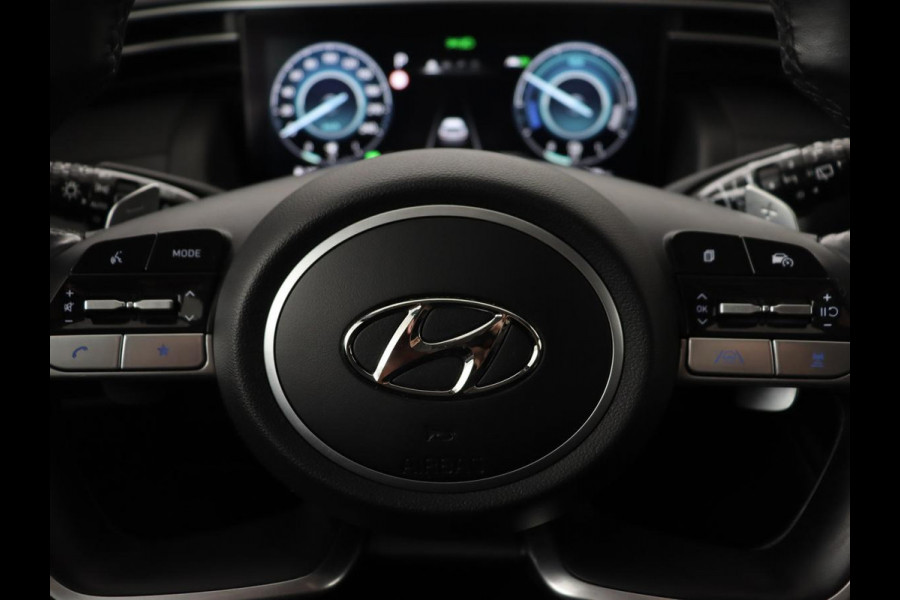 Hyundai Tucson 1.6 T-GDI PHEV Premium Sky 4WD | Panoramadak | Stoelventilatie | Leder | 360 Camera | Adaptive cruise | Memory | Achterbankverwarming | Carplay | Full LED | Navigatie | Plug In