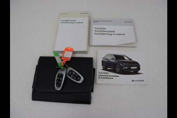 Hyundai Tucson 1.6 T-GDI PHEV Premium Sky 4WD | Panoramadak | Stoelventilatie | Leder | 360 Camera | Adaptive cruise | Memory | Achterbankverwarming | Carplay | Full LED | Navigatie | Plug In
