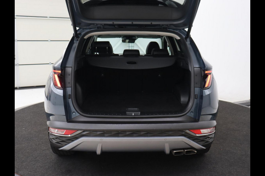 Hyundai Tucson 1.6 T-GDI PHEV Premium Sky 4WD | Panoramadak | Stoelventilatie | Leder | 360 Camera | Adaptive cruise | Memory | Achterbankverwarming | Carplay | Full LED | Navigatie | Plug In
