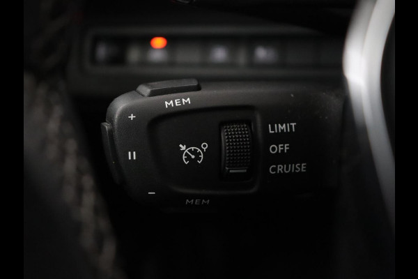 Peugeot 3008 1.6 HYbrid 225 Allure | Carplay | Camera | Half leder | Navigatie | Digital Cockpit | Parkeerhulp | Full LED | Bluetooth | PHEV | Plug In