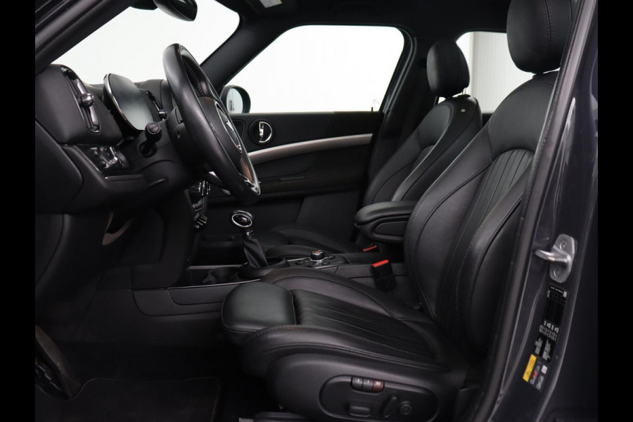 MINI Countryman 1.5 Cooper S E ALL4 | Panoramadak | Head-Up | Leder | Stoelverwarming | Harman/Kardon | Carplay | Adaptive cruise | Navigatie | Camera | Full LED | PHEV | Plug In