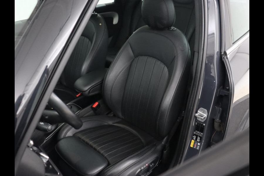 MINI Countryman 1.5 Cooper S E ALL4 | Panoramadak | Head-Up | Leder | Stoelverwarming | Harman/Kardon | Carplay | Adaptive cruise | Navigatie | Camera | Full LED | PHEV | Plug In