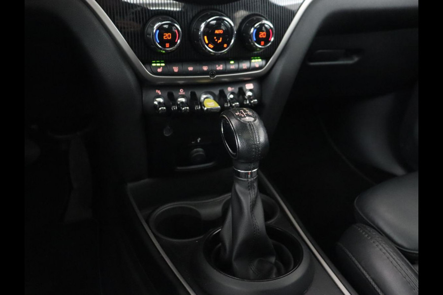 MINI Countryman 1.5 Cooper S E ALL4 | Panoramadak | Head-Up | Leder | Stoelverwarming | Harman/Kardon | Carplay | Adaptive cruise | Navigatie | Camera | Full LED | PHEV | Plug In