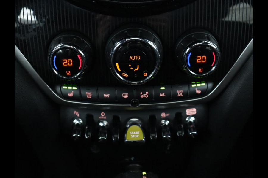 MINI Countryman 1.5 Cooper S E ALL4 | Panoramadak | Head-Up | Leder | Stoelverwarming | Harman/Kardon | Carplay | Adaptive cruise | Navigatie | Camera | Full LED | PHEV | Plug In