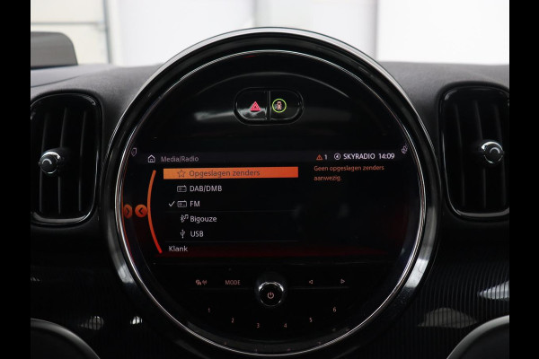 MINI Countryman 1.5 Cooper S E ALL4 | Panoramadak | Head-Up | Leder | Stoelverwarming | Harman/Kardon | Carplay | Adaptive cruise | Navigatie | Camera | Full LED | PHEV | Plug In