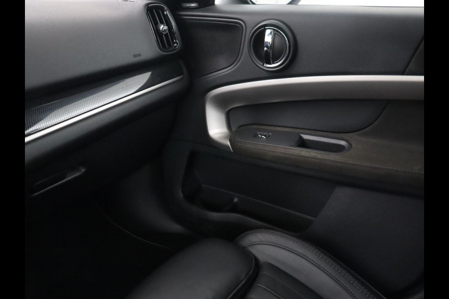 MINI Countryman 1.5 Cooper S E ALL4 | Panoramadak | Head-Up | Leder | Stoelverwarming | Harman/Kardon | Carplay | Adaptive cruise | Navigatie | Camera | Full LED | PHEV | Plug In