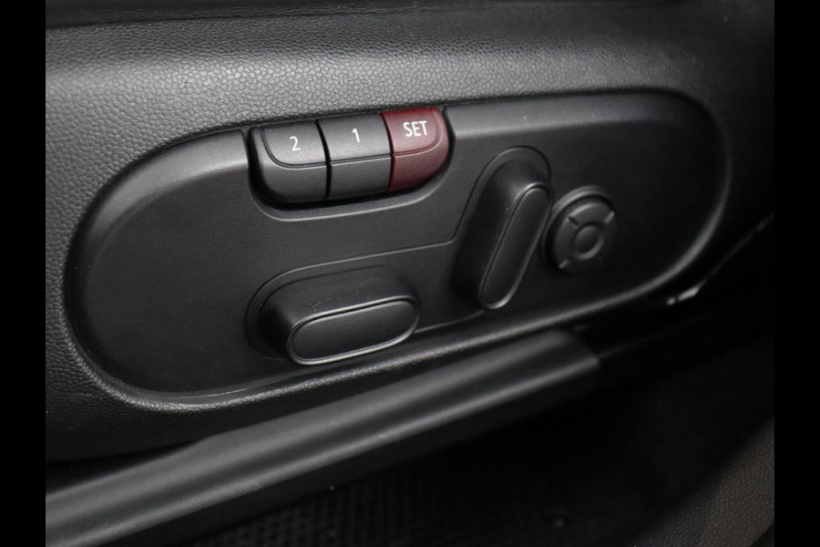 MINI Countryman 1.5 Cooper S E ALL4 | Panoramadak | Head-Up | Leder | Stoelverwarming | Harman/Kardon | Carplay | Adaptive cruise | Navigatie | Camera | Full LED | PHEV | Plug In