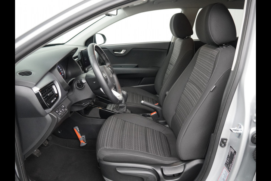 Kia Stonic 1.0 T-GDi MHEV DynamicPlusLine - Navigatie - Apple/Android Carplay - Cruise Control - Lichtmetalen Velgen - Fabrieksgarantie Tot 2031