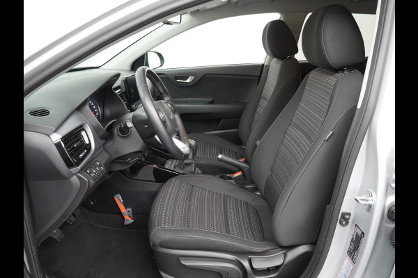 Kia Stonic 1.0 T-GDi MHEV DynamicPlusLine - Navigatie - Apple/Android Carplay - Cruise Control - Lichtmetalen Velgen - Fabrieksgarantie Tot 2031