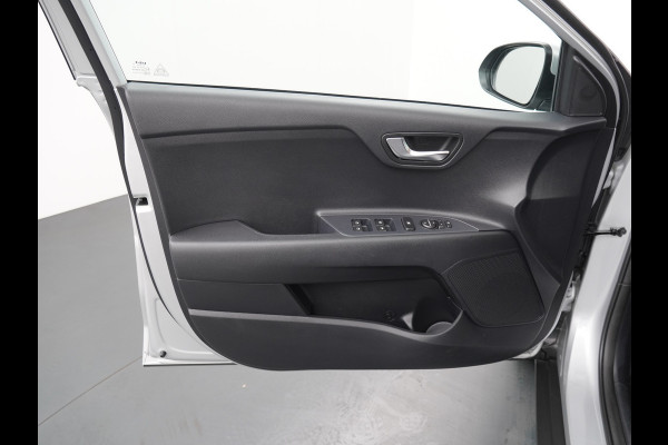 Kia Stonic 1.0 T-GDi MHEV DynamicPlusLine - Navigatie - Apple/Android Carplay - Cruise Control - Lichtmetalen Velgen - Fabrieksgarantie Tot 2031