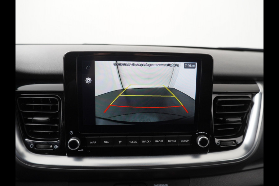 Kia Stonic 1.0 T-GDi MHEV DynamicPlusLine - Navigatie - Apple/Android Carplay - Cruise Control - Lichtmetalen Velgen - Fabrieksgarantie Tot 2031