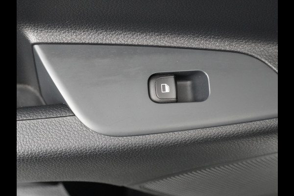 Kia Stonic 1.0 T-GDi MHEV DynamicPlusLine - Navigatie - Apple/Android Carplay - Cruise Control - Lichtmetalen Velgen - Fabrieksgarantie Tot 2031