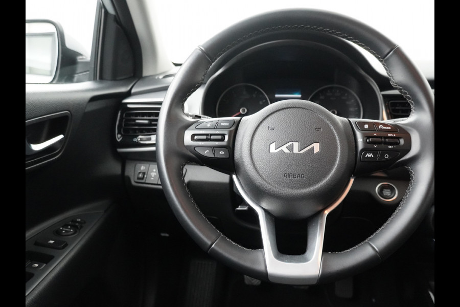 Kia Stonic 1.0 T-GDi MHEV DynamicPlusLine - Navigatie - Apple/Android Carplay - Cruise Control - Lichtmetalen Velgen - Fabrieksgarantie Tot 2031