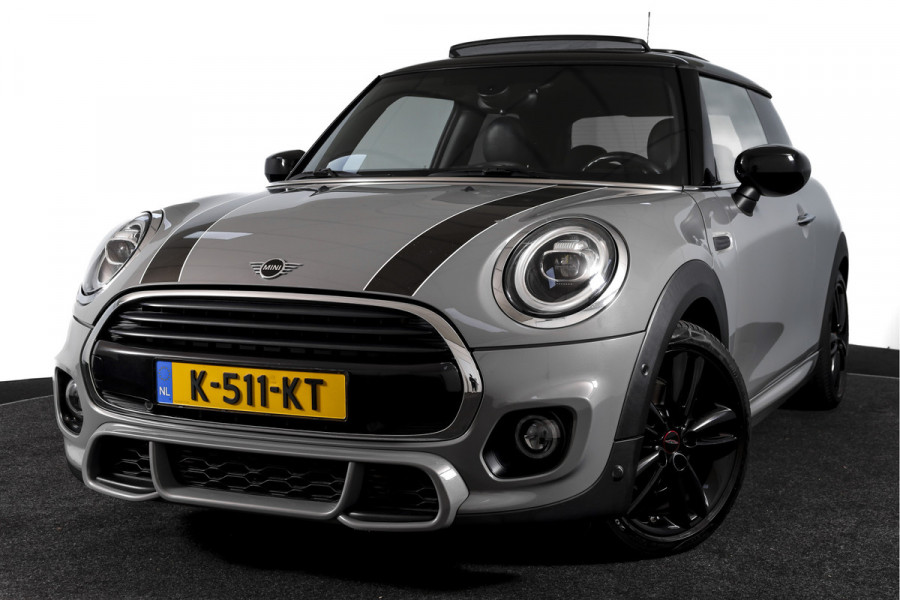 MINI Mini 1.5 Cooper Classic - Automaat Orig. NL | John Cooper Works Pakket | S/K Panodak | Dig.Cockpit | Cruise | PDC | Stoelverw. | ECC | NAV + App.Connect | LM 17" |