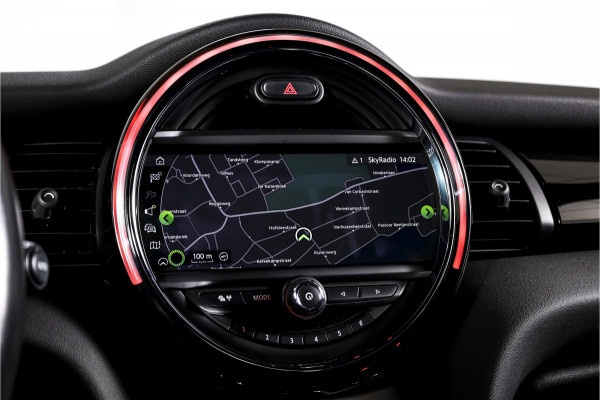 MINI Mini 1.5 Cooper Classic - Automaat Orig. NL | John Cooper Works Pakket | S/K Panodak | Dig.Cockpit | Cruise | PDC | Stoelverw. | ECC | NAV + App.Connect | LM 17" |