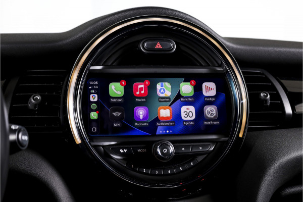 MINI Mini 1.5 Cooper Classic - Automaat Orig. NL | John Cooper Works Pakket | S/K Panodak | Dig.Cockpit | Cruise | PDC | Stoelverw. | ECC | NAV + App.Connect | LM 17" |