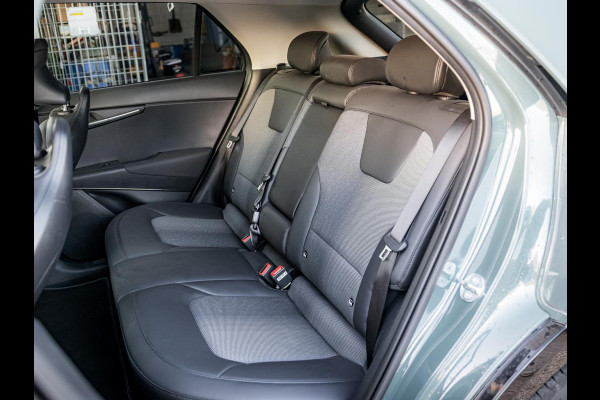 Kia Niro EV Light Advanced 64.8 kWh l Stoel Stuur Verwarming l Camera l Navigatie