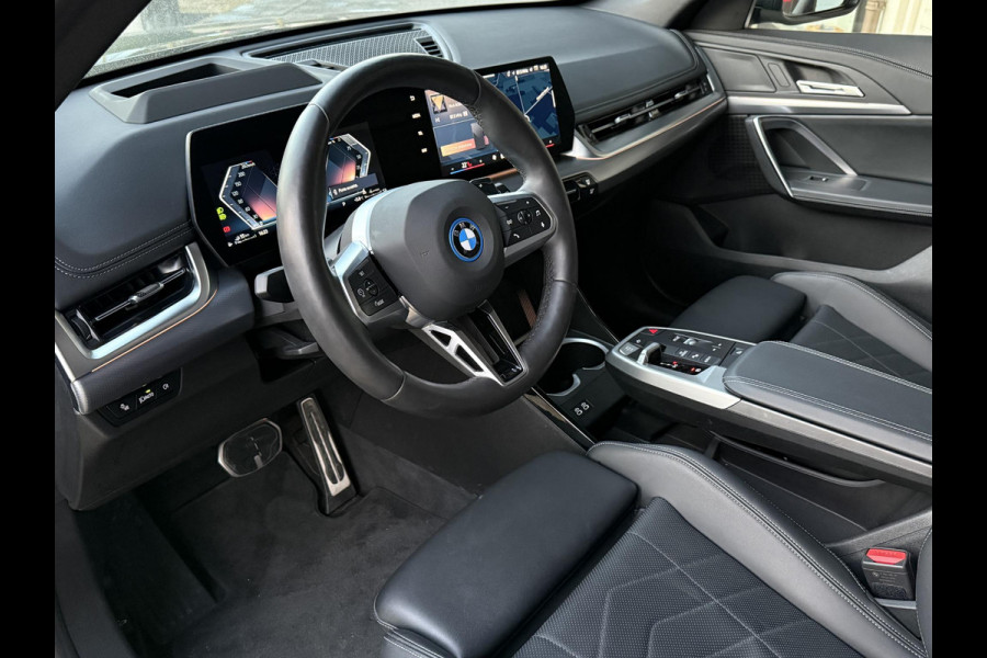 BMW X1 xDrive25e M SPORT | PANORAMA | DRIVING ASS PLUS | CAMERA | ELEKTR. STOELEN MEMORY | STOELVERWARMING |