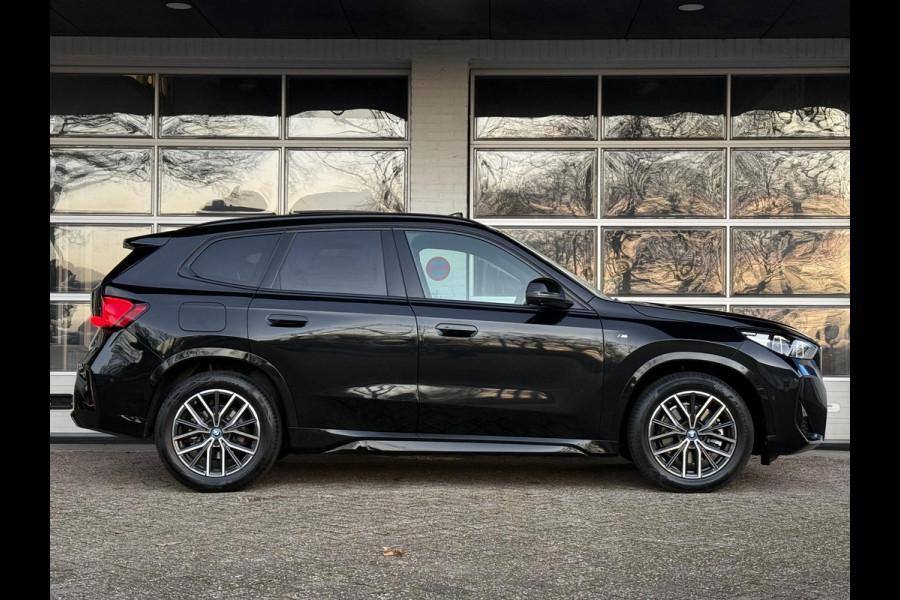 BMW X1 xDrive25e M SPORT | PANORAMA | DRIVING ASS PLUS | CAMERA | ELEKTR. STOELEN MEMORY | STOELVERWARMING |