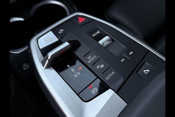 BMW X1 xDrive25e M SPORT | PANORAMA | DRIVING ASS PLUS | CAMERA | ELEKTR. STOELEN MEMORY | STOELVERWARMING |