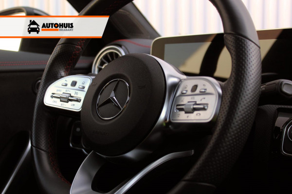 Mercedes-Benz CLA-Klasse Shooting Brake CLA 220 Aut. AMG Line Night, Pano, Sfeerverl.