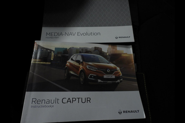 Renault Captur 0.9 TCe Limited NAVI/AIRCO/CRUISE/PDC/16"LMV!