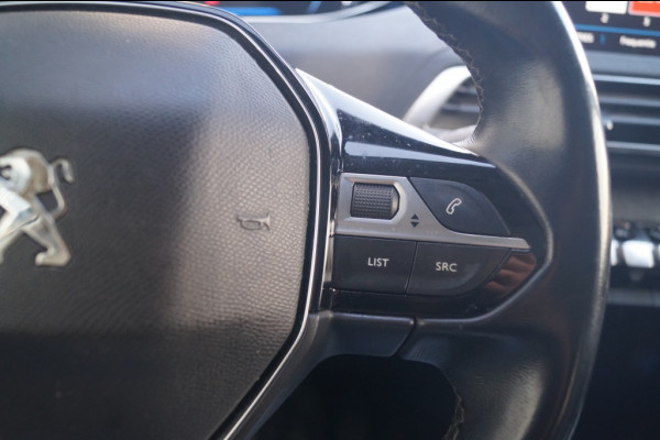 Peugeot 3008 1.2 PureTech 130pk Allure -PANO-ECC-CAM-NAVI-