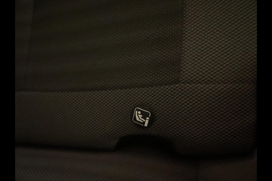 Toyota Aygo 1.0 VVT-i x-play AIRCO NAVI VIA APP BLUETOOTH ELEK RAMEN CENT VERG VELGEN 5DRS PRIVACYGLAS NIEUWSTAAT