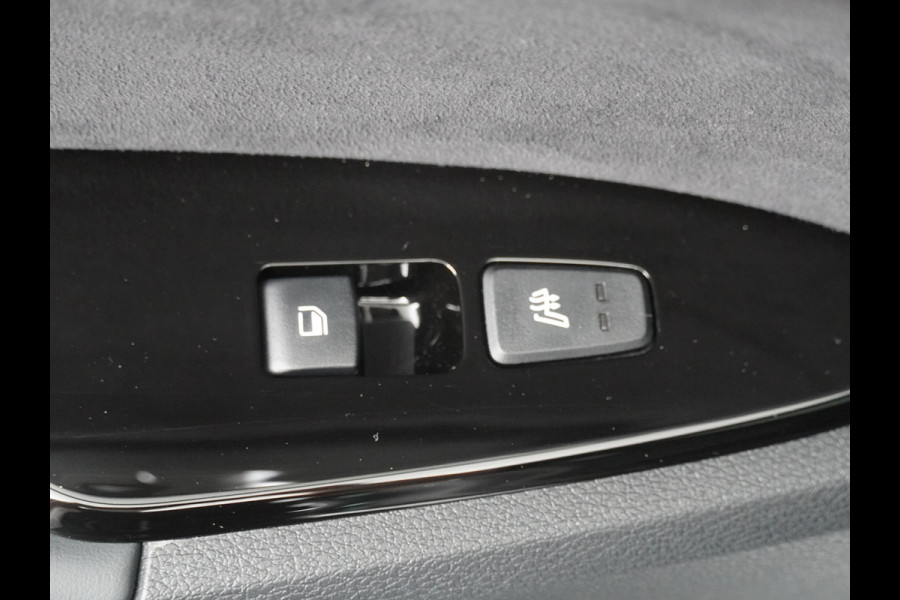Kia Sportage 1.6 T-GDi Hybrid GT-Line Automaat Apple Carlpay/Android Auto - Cruise Control Adapatief - Dodehoekdetectie - Panorama Dak - Navigatie -  Stoel/Stuurverwarming - Trekhaak - Fabrieksgarantie tot 05-2031