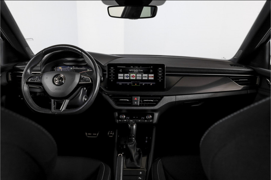 Škoda Kamiq 1.0 TSI 115 PK Sport Business - Automaat | Pano | Dig. Cockpit | Adapt. Cruise | Stoelverw. | PDC | Camera | NAV + App. Connect | ECC | Elek. Klep | Elek. Trekhaak | LM 18" |