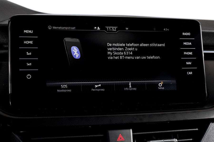 Škoda Kamiq 1.0 TSI 115 PK Sport Business - Automaat | Pano | Dig. Cockpit | Adapt. Cruise | Stoelverw. | PDC | Camera | NAV + App. Connect | ECC | Elek. Klep | Elek. Trekhaak | LM 18" |