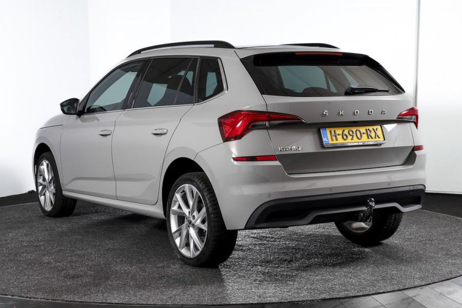 Škoda Kamiq 1.0 TSI 115 PK Sport Business - Automaat | Pano | Dig. Cockpit | Adapt. Cruise | Stoelverw. | PDC | Camera | NAV + App. Connect | ECC | Elek. Klep | Elek. Trekhaak | LM 18" |