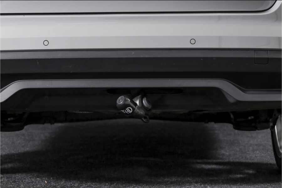 Škoda Kamiq 1.0 TSI 115 PK Sport Business - Automaat | Pano | Dig. Cockpit | Adapt. Cruise | Stoelverw. | PDC | Camera | NAV + App. Connect | ECC | Elek. Klep | Elek. Trekhaak | LM 18" |