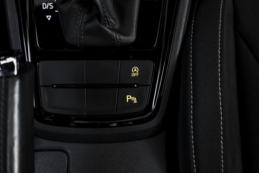 Škoda Kamiq 1.0 TSI 115 PK Sport Business - Automaat | Pano | Dig. Cockpit | Adapt. Cruise | Stoelverw. | PDC | Camera | NAV + App. Connect | ECC | Elek. Klep | Elek. Trekhaak | LM 18" |