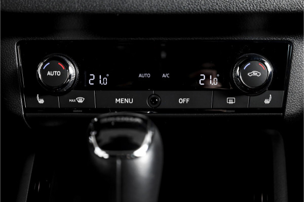 Škoda Kamiq 1.0 TSI 115 PK Sport Business - Automaat | Pano | Dig. Cockpit | Adapt. Cruise | Stoelverw. | PDC | Camera | NAV + App. Connect | ECC | Elek. Klep | Elek. Trekhaak | LM 18" |