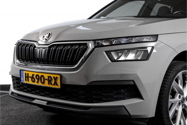 Škoda Kamiq 1.0 TSI 115 PK Sport Business - Automaat | Pano | Dig. Cockpit | Adapt. Cruise | Stoelverw. | PDC | Camera | NAV + App. Connect | ECC | Elek. Klep | Elek. Trekhaak | LM 18" |