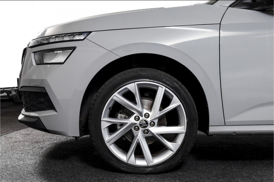 Škoda Kamiq 1.0 TSI 115 PK Sport Business - Automaat | Pano | Dig. Cockpit | Adapt. Cruise | Stoelverw. | PDC | Camera | NAV + App. Connect | ECC | Elek. Klep | Elek. Trekhaak | LM 18" |